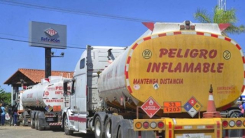 YPFB dice que el litro de importación de carburantes bajó a Bs 2,60 porque cambiaron de logística