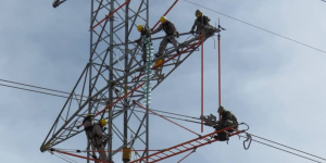 ENDE acelera estudios de interconexión eléctrica con Brasil, Paraguay, Chile y Perú