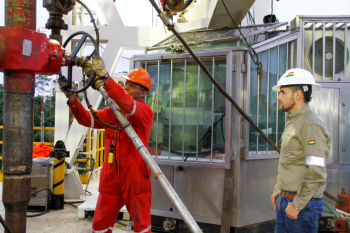 Bolivia y Rusia forman equipos para acelerar exploración de inversiones en hidrocarburos, hidroeléctricas y producción