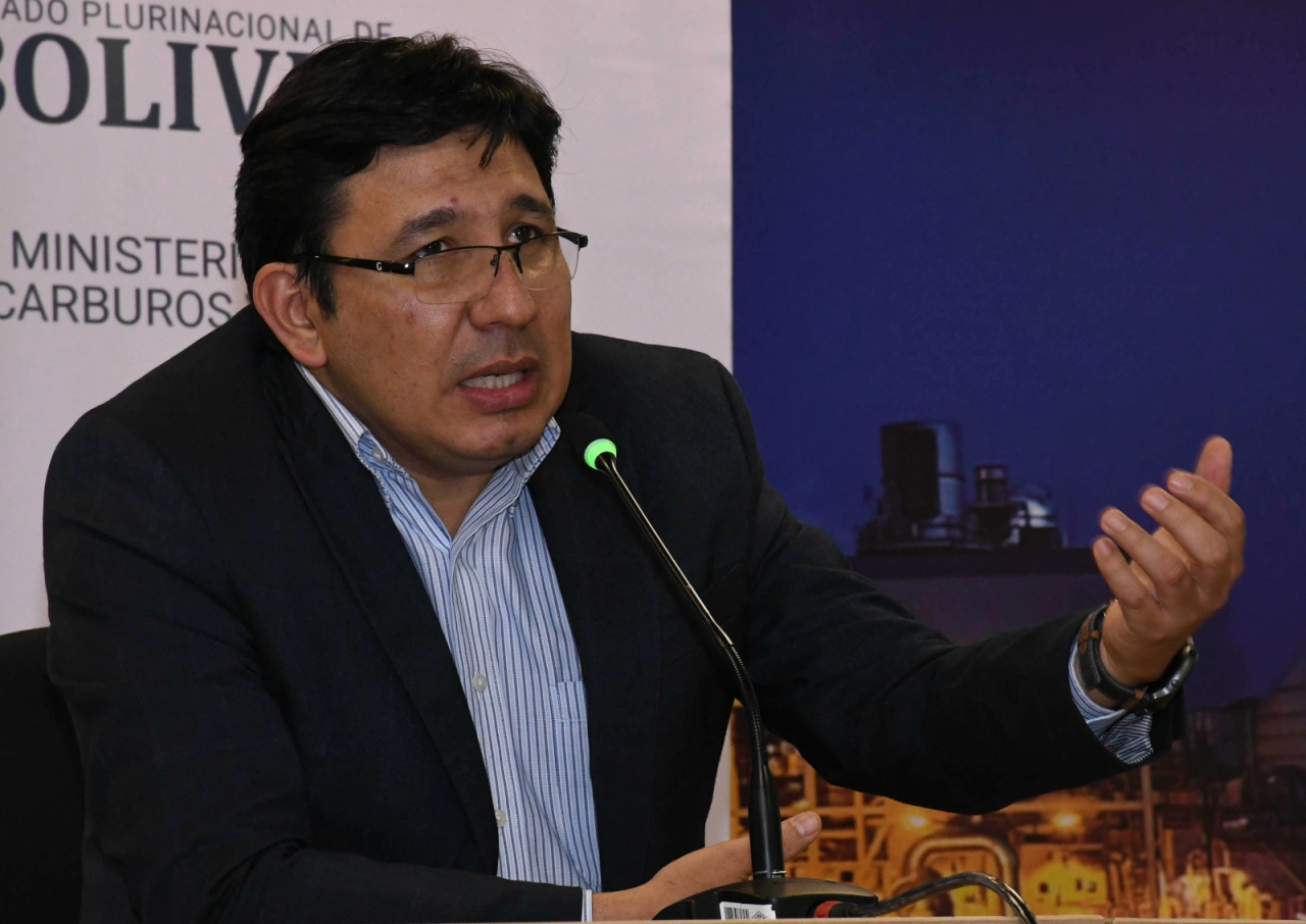Ministro de Hidrocarburos reivindica transparencia en contrataciones del proyecto del litio
