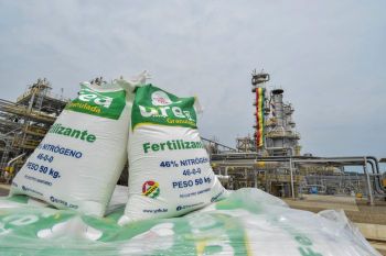 YPFB obtuvo ingresos por $us 10,7 millones por la venta de 22.600 TM de urea en el país