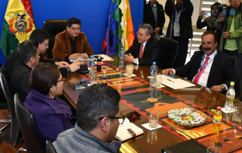 El Gobierno y exportadores afinan la devolución de los Cedeim