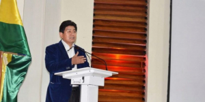El Gobierno anuncia la construcción de un hangar en Cochabamba para BoA