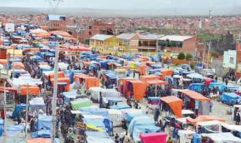 Empresas e instituciones Estatales participaron en feria de El Alto