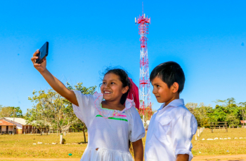 Entel pone en servicio una Radio Base en el territorio indígena de Monte Verde