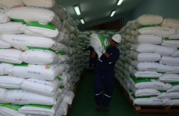 YPFB comercializó en tres días unas 6.000 toneladas de urea al mercado interno