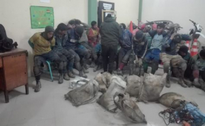 Policía aprehendió a 46 jukus y recuperó 4.288 kilos de mineral en Huanuni – Oruro