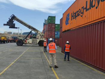 En 55% crece movimiento de carga boliviana por el puerto peruano de Matarani