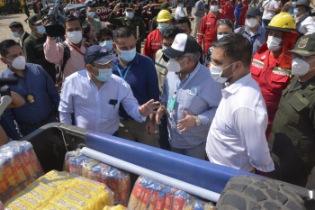 YPFB entrega víveres para damnificados por incendios forestales en la Chiquitania