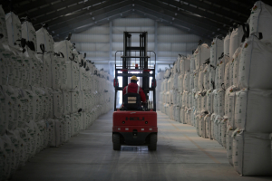 YLB producirá este año las primeras 2.000 t de carbonato de litio en la nueva planta industrial