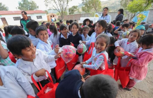 En el municipio Santiváñez celebraron el &#039;Día de la Niña y el Niño&#039;