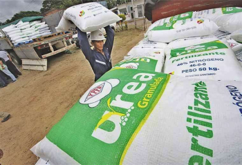 YPFB dice que nueva planta de urea duplicará la producción de fertilizante del complejo de Bulo Bulo