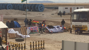 Bloqueo en el Complejo Industrial de Litio retrasa salida de productos para la venta