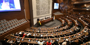 YLB: Empresas china y rusa esperan la aprobación de los contratos en la ALP