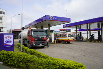 YPFB importa 135 millones de litros de gasolina y diésel, garantiza abastecimiento