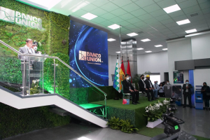 Banco Unión fortalece presencia en centro financiero de La Paz con nueva y moderna sucursal