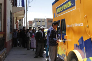Banco Unión amplía cobertura del Sariri