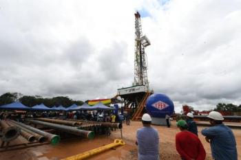 Presidente da inicio a la perforación del pozo exploratorio chaco este-X2 en Villa Montes