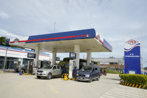 YPFB programa despacho de 653.000 litros de combustibles al trópico de Cochabamba