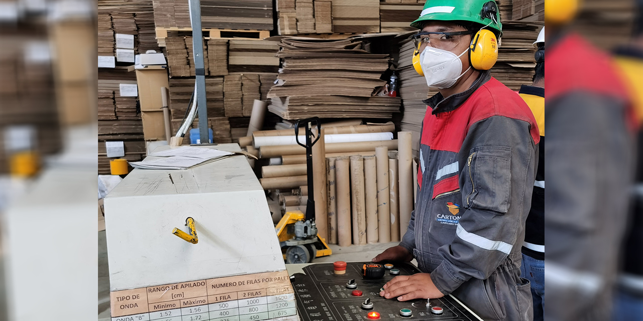 Empresas públicas generaron Bs 2.400 MM y movieron Bs 64.000 MM en la economía