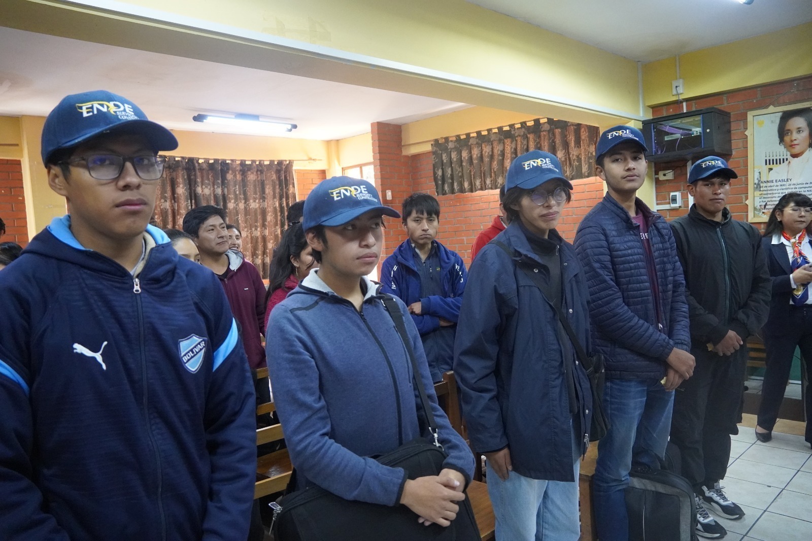 ENDE e Instituto Marcelo Quiroga Santa Cruz sellan alianza para impulsar la formación técnica de estudiantes