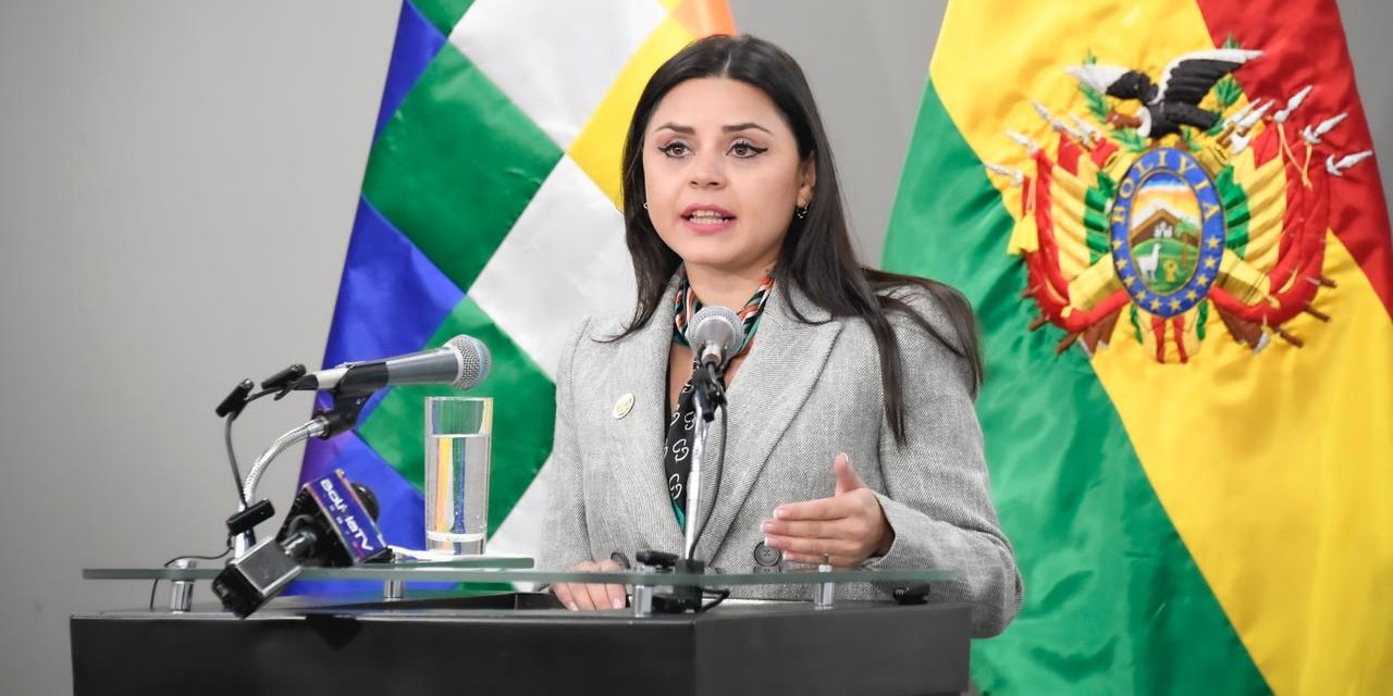  Gobierno presentará hoy nuevo paquete de decretos y medidas económicas para la reconstrucción del país